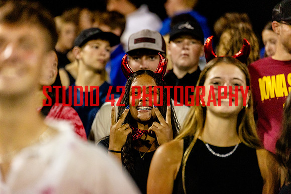 fans-20250829-1009