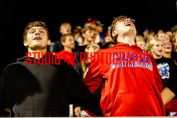 fans-20250829-1030