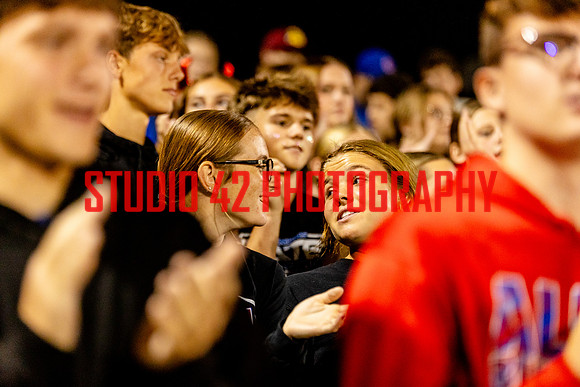 fans-20250829-1031