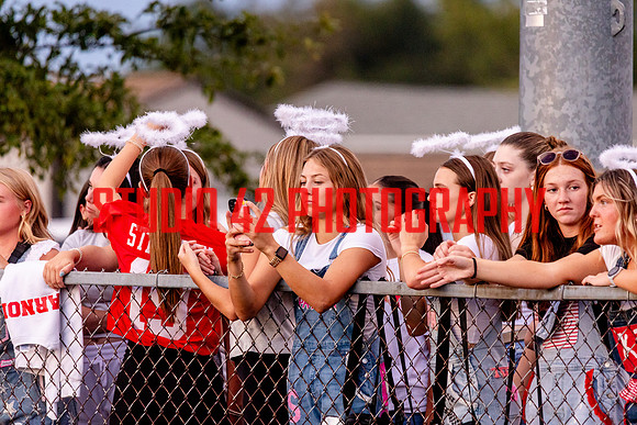 fans-20250829-1003