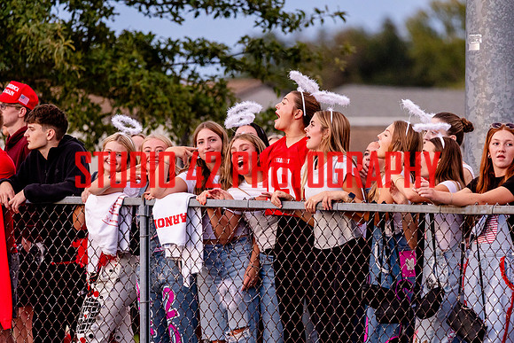 fans-20250829-1009