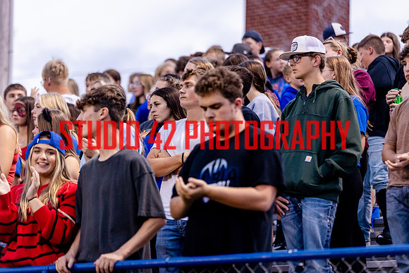fans-20250912-1011