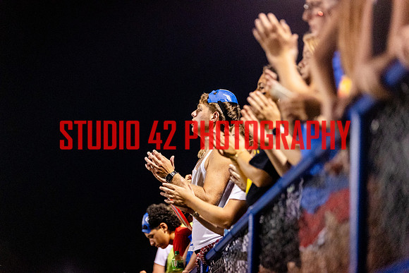 fans-20250912-1017