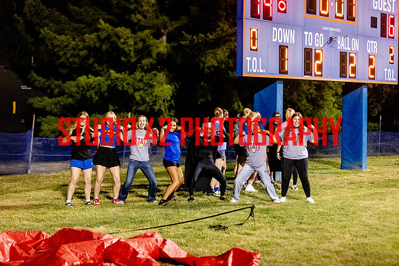 fans-20250912-1026