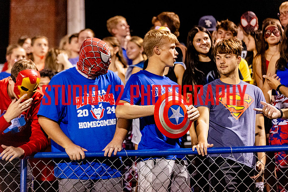 fans-20250912-1031