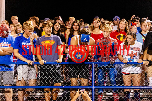 fans-20250912-1033