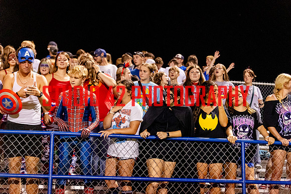 fans-20250912-1037