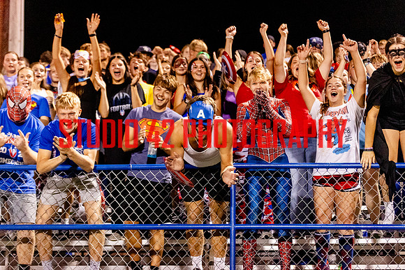 fans-20250912-1040