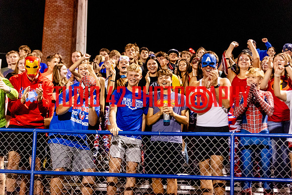 fans-20250912-1044