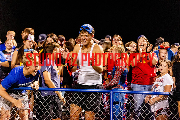 fans-20250912-1050