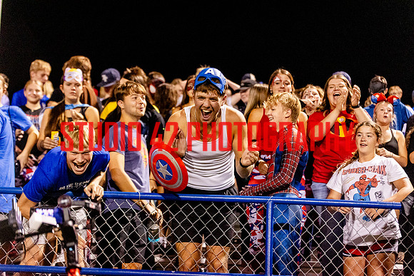 fans-20250912-1051