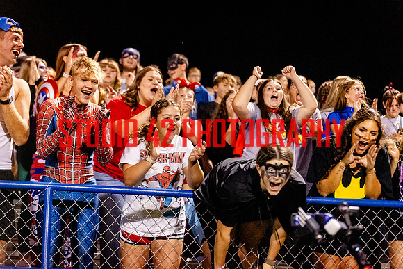 fans-20250912-1053