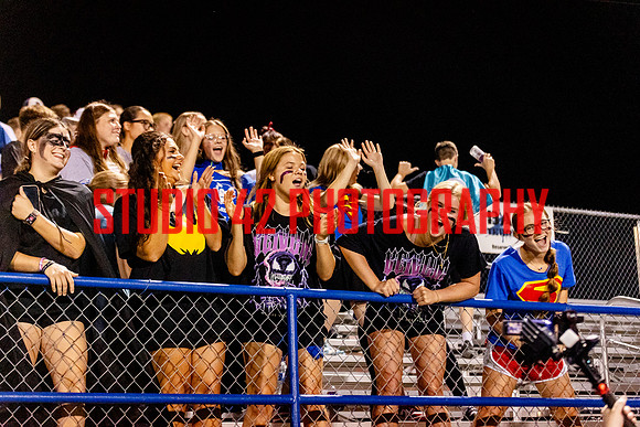 fans-20250912-1055