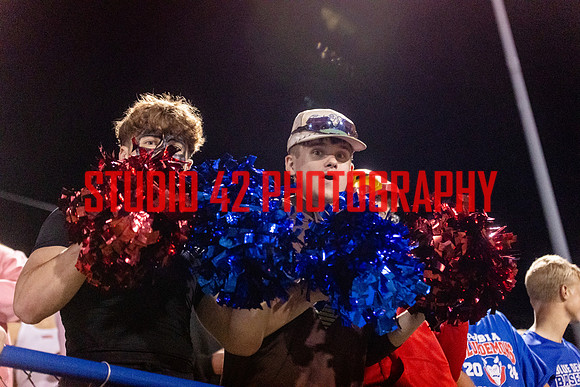 fans-20250912-1059