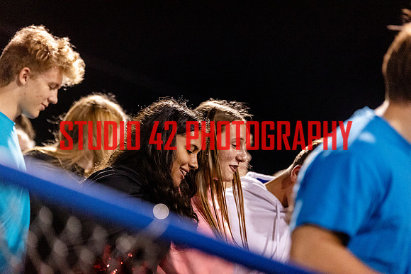 fans-20250912-1069