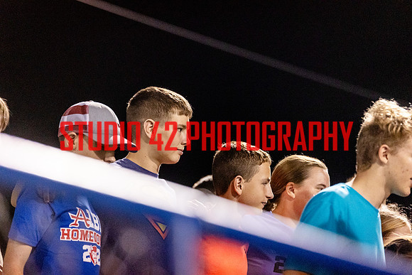 fans-20250912-1070