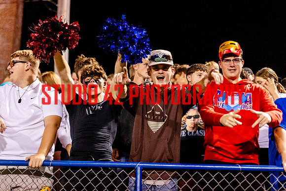 fans-20250912-1075