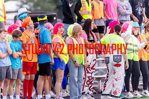 fans-20250919-1009