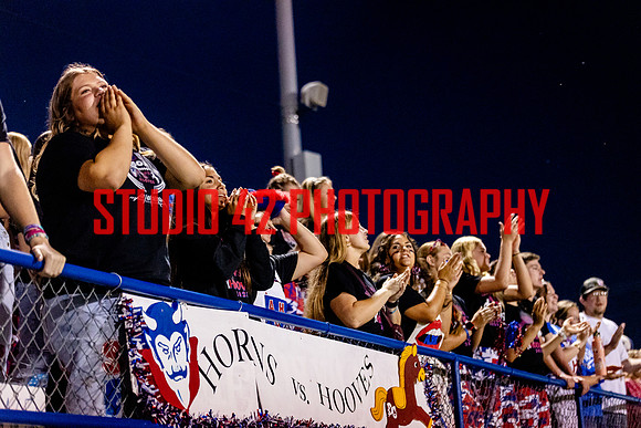fans-20250926-1008