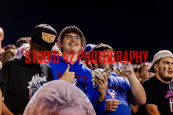 fans-20250926-1026