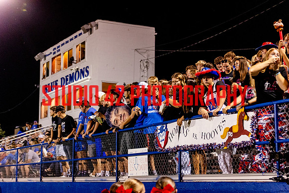 fans-20250926-1027