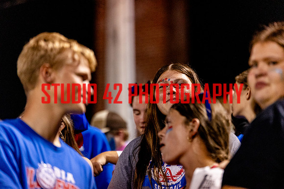 fans-20250926-1037