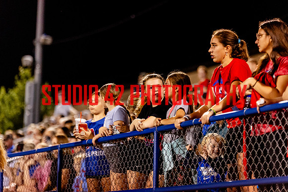 fans-20250926-1040