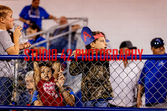 fans-20250926-1039