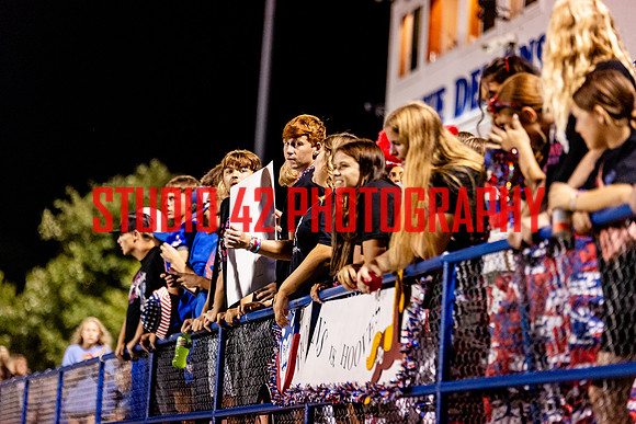 fans-20250926-1044