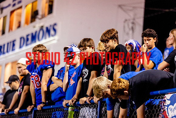 fans-20250926-1047