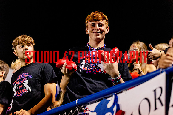 fans-20250926-1052