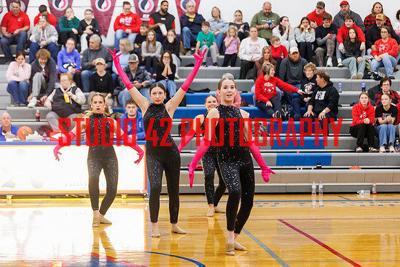 dance-20251212-1008