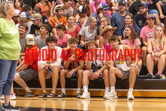 fans-082923-1005