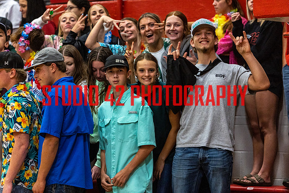 fans-091923-1003