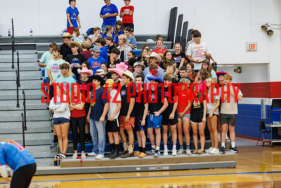 fans-091724-1022